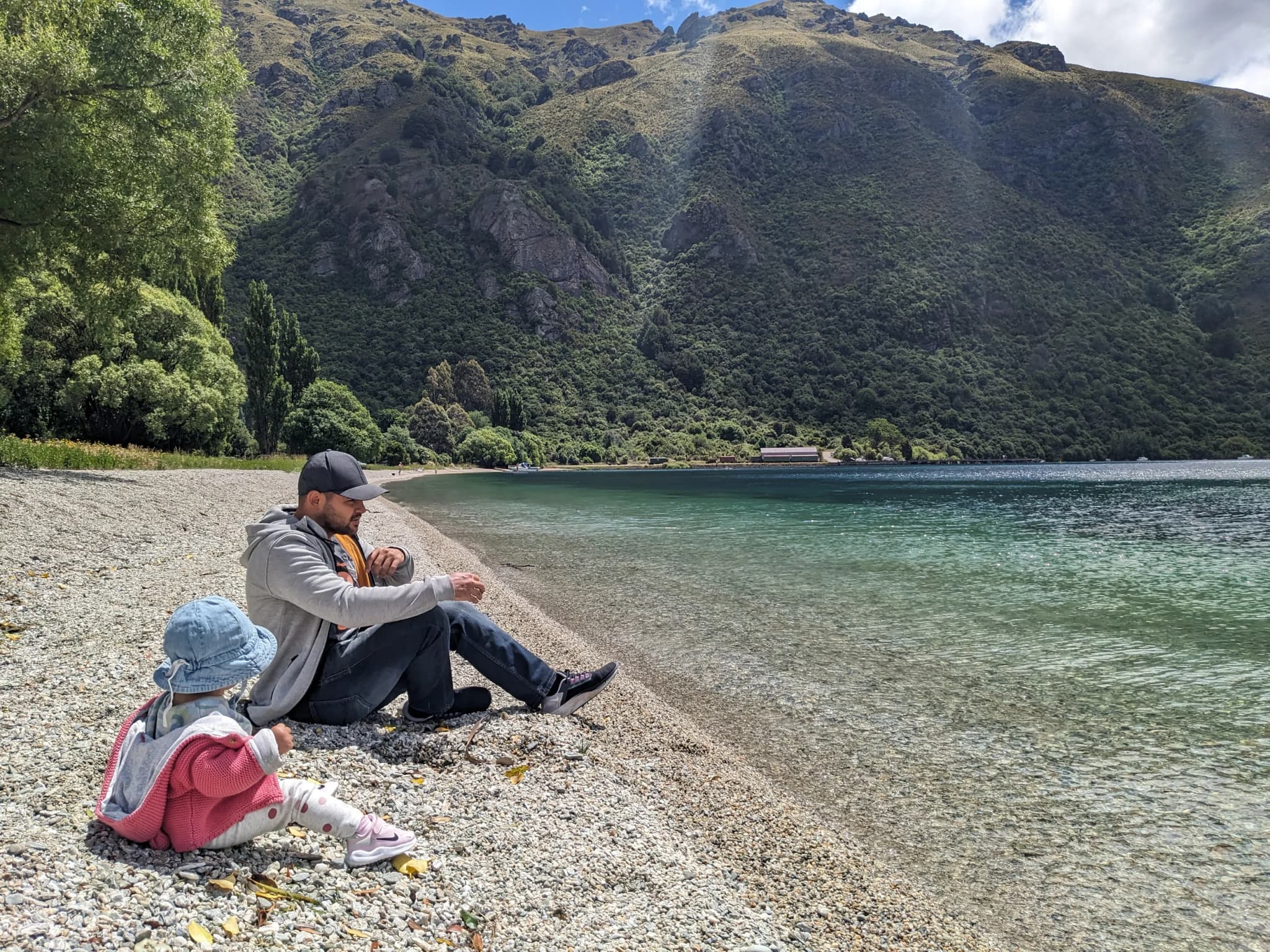 Scenic travel destination - Plan your perfect trip to places like New Zealand